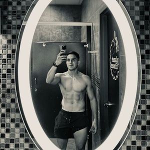 Meet your Posher, Donald